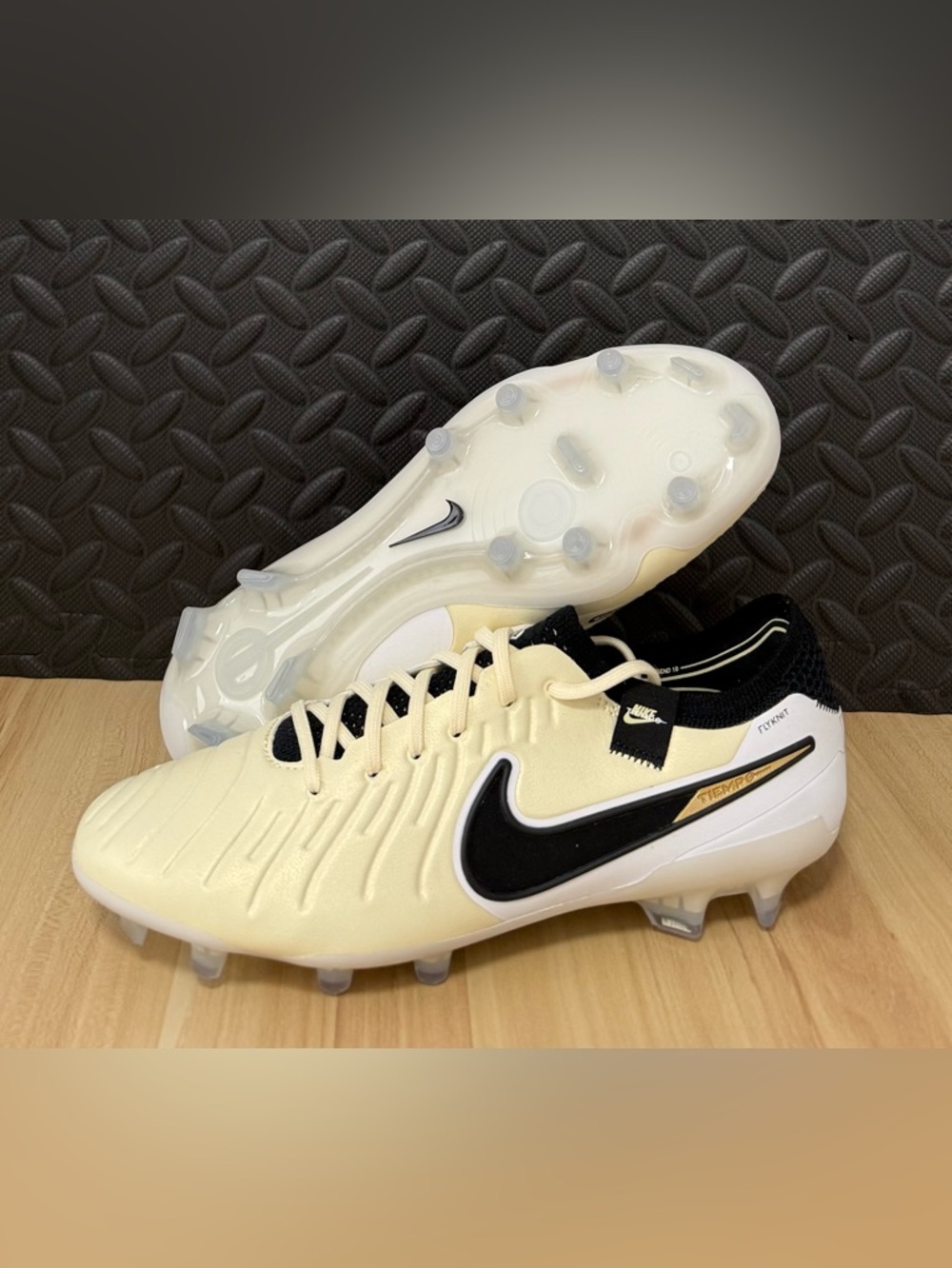 Nike Tiempo Legend 10 Elite FG Ready Pack Soccer Cleats DV4328-700 Mens 6.5